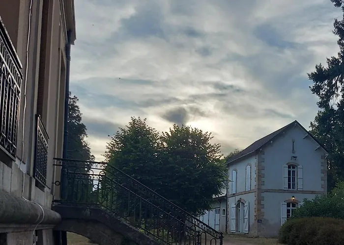 Гостевой дом La Maison De Valentine Theneuille